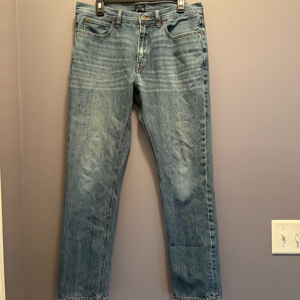 J.Crew Flex Mens 33x32 Blue Light Wash Straight Fit Button Fly